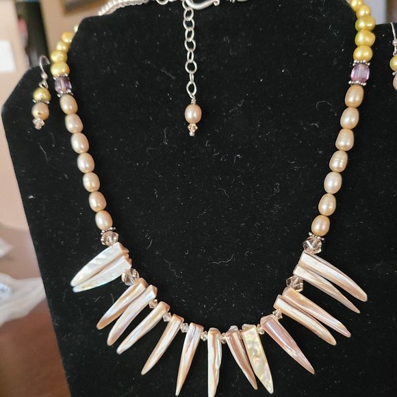 Abalone Shell Spikes & Pearls - Picture 3 of 9
